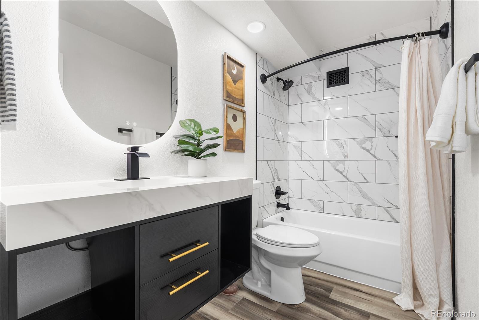 MLS Image #22 for 6940 e girard avenue,denver, Colorado