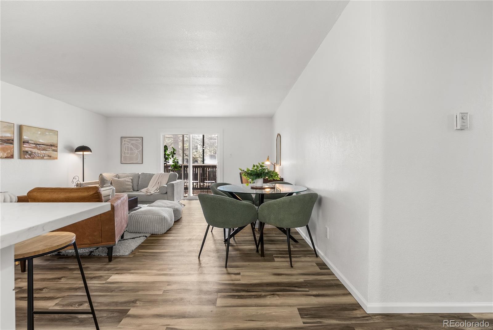 MLS Image #4 for 6940 e girard avenue,denver, Colorado