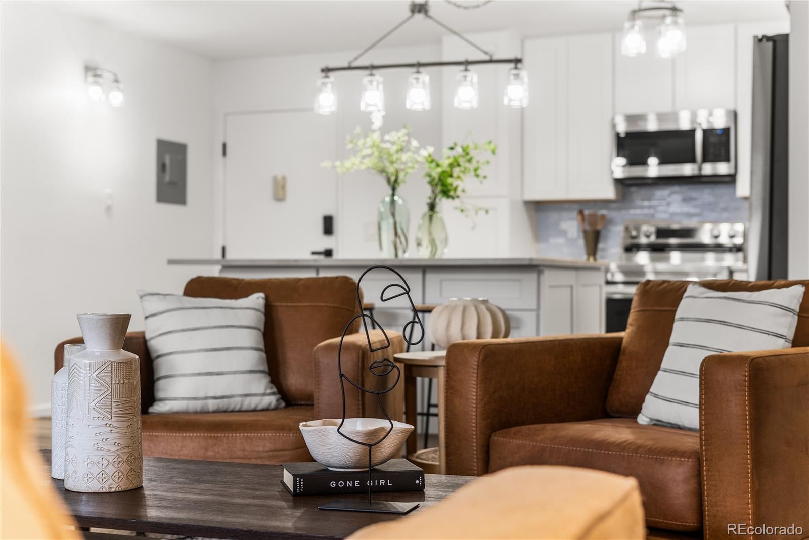 MLS Image #6 for 6940 e girard avenue,denver, Colorado