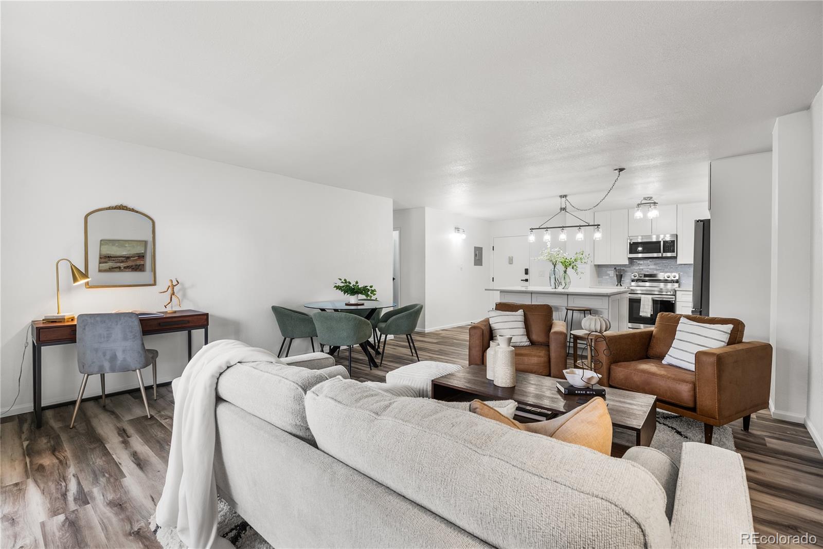 MLS Image #8 for 6940 e girard avenue,denver, Colorado