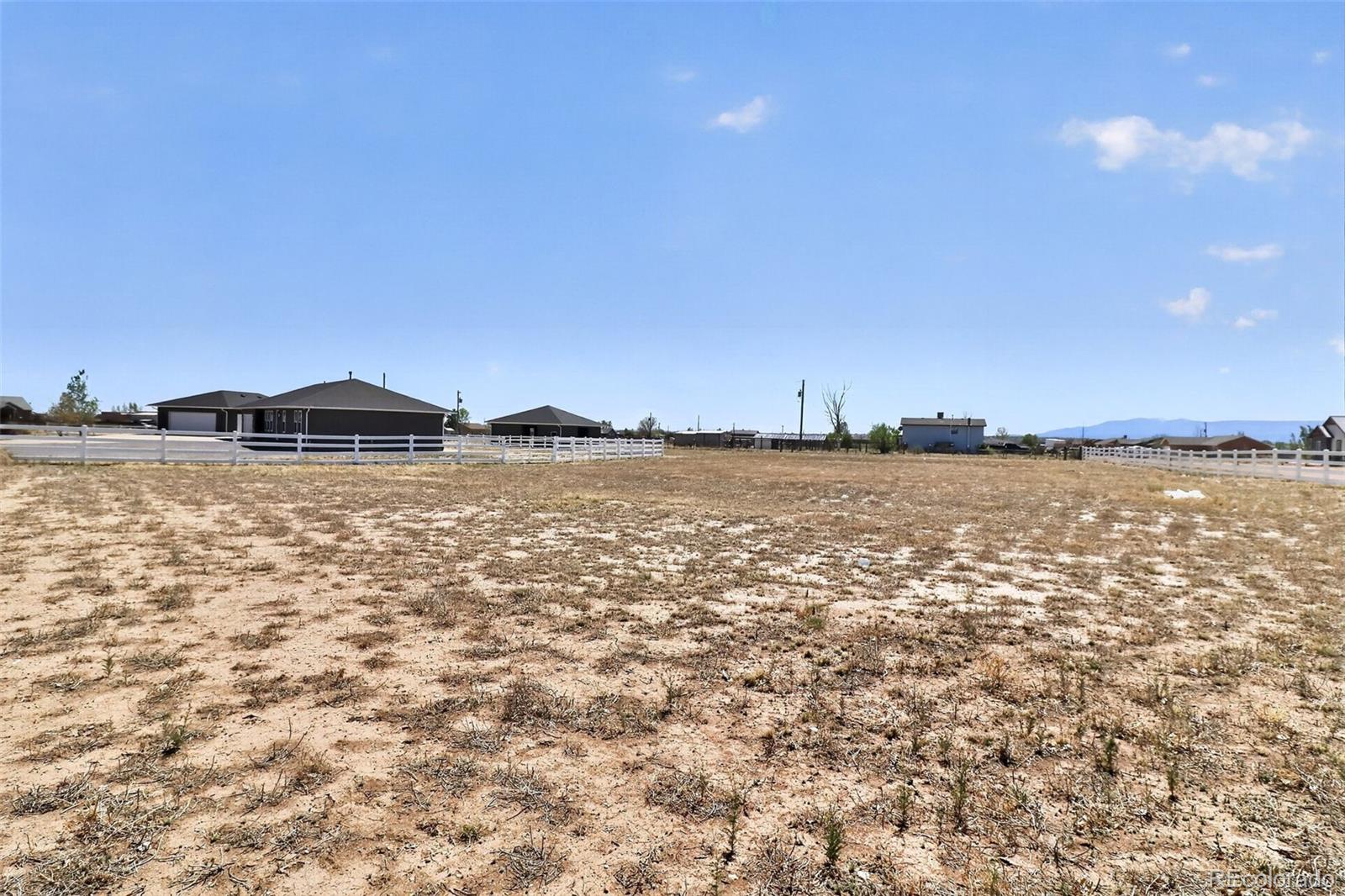 MLS Image #4 for 668 e milt drive,pueblo, Colorado
