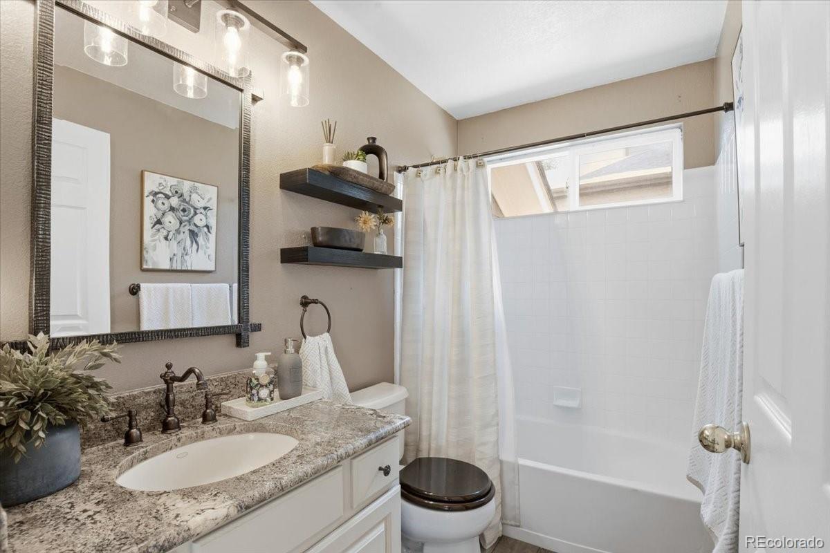 MLS Image #26 for 10330  lions path,lone tree, Colorado