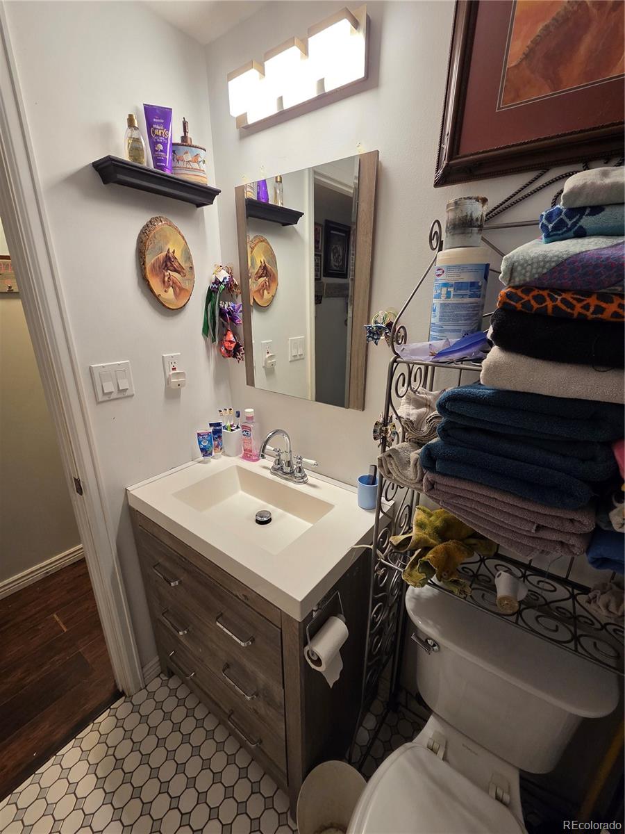 MLS Image #8 for 146 n mcdonnell street,byers, Colorado