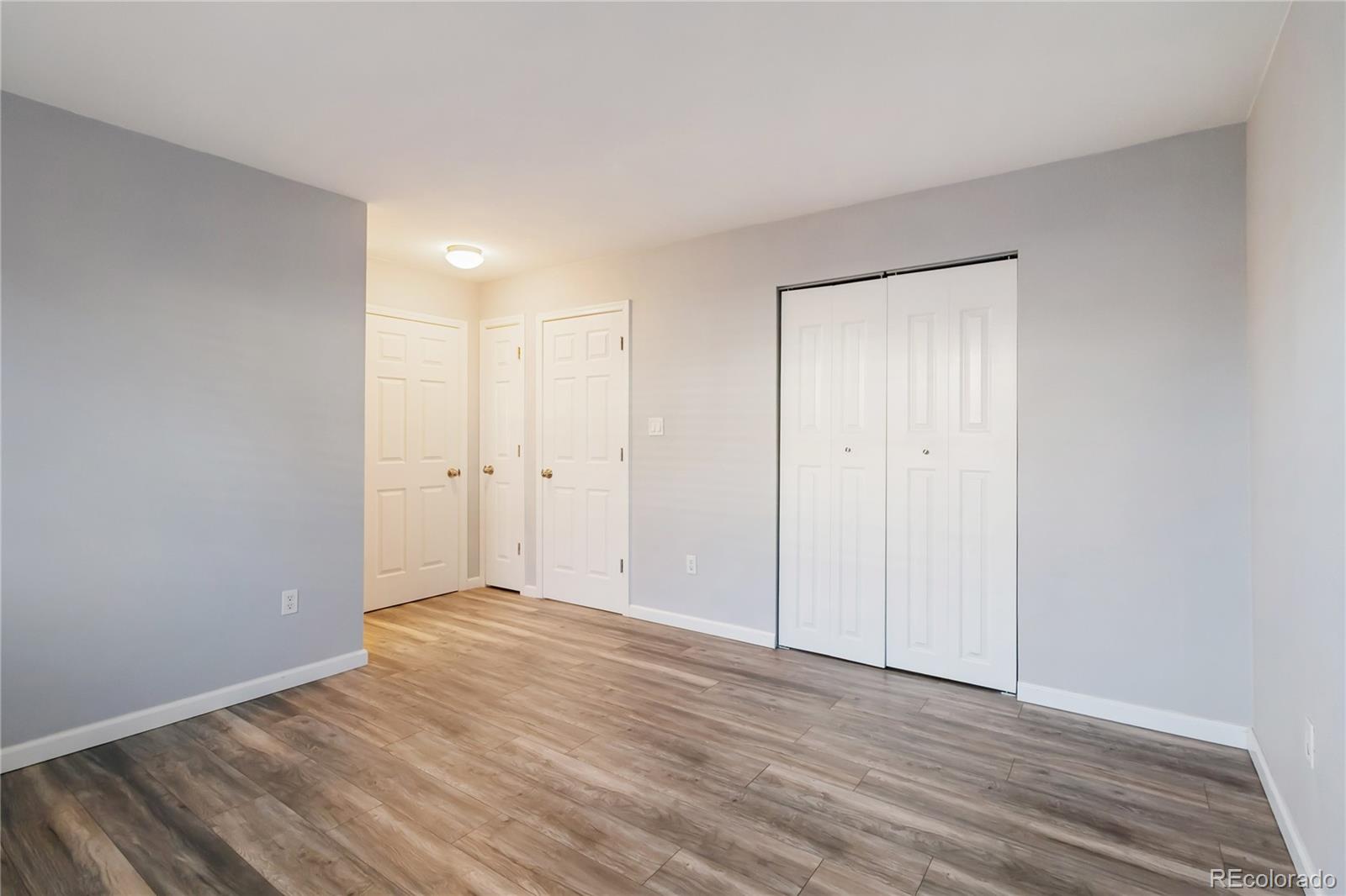 MLS Image #12 for 5995 e iliff avenue,denver, Colorado