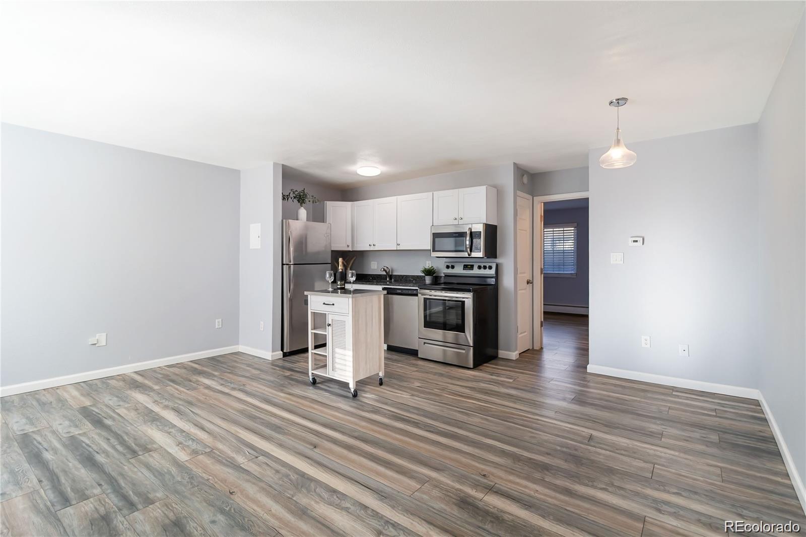 MLS Image #4 for 5995 e iliff avenue,denver, Colorado