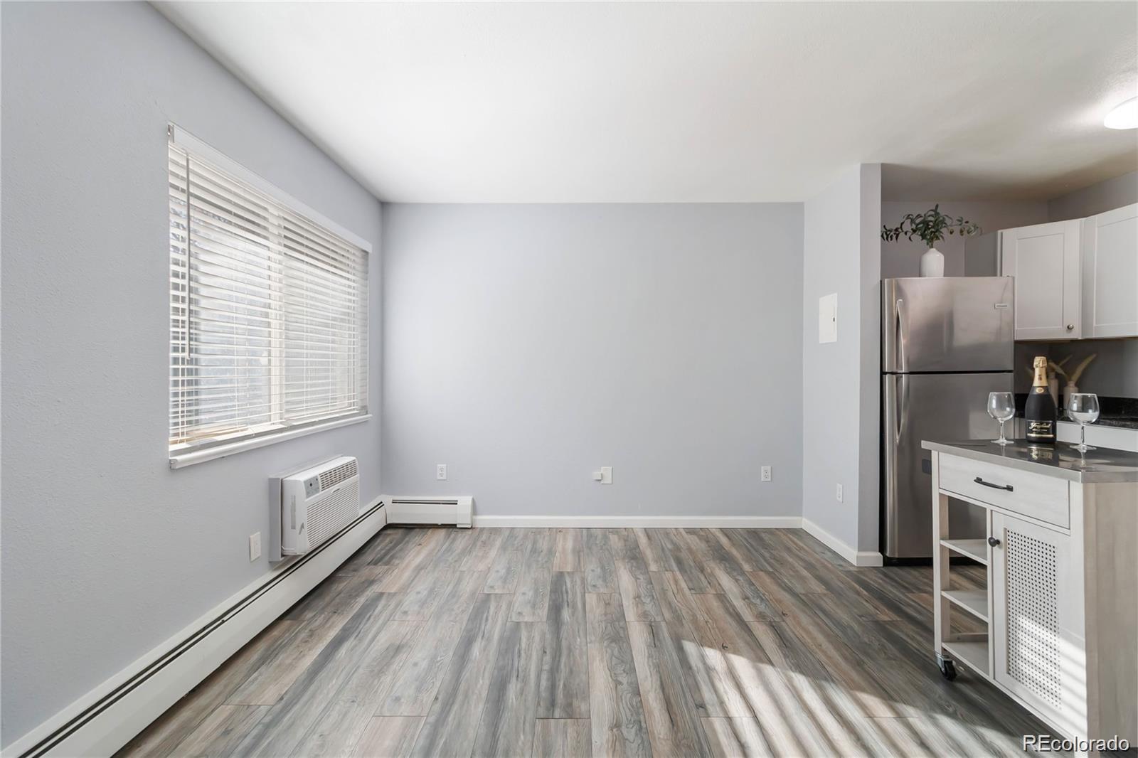 MLS Image #5 for 5995 e iliff avenue,denver, Colorado