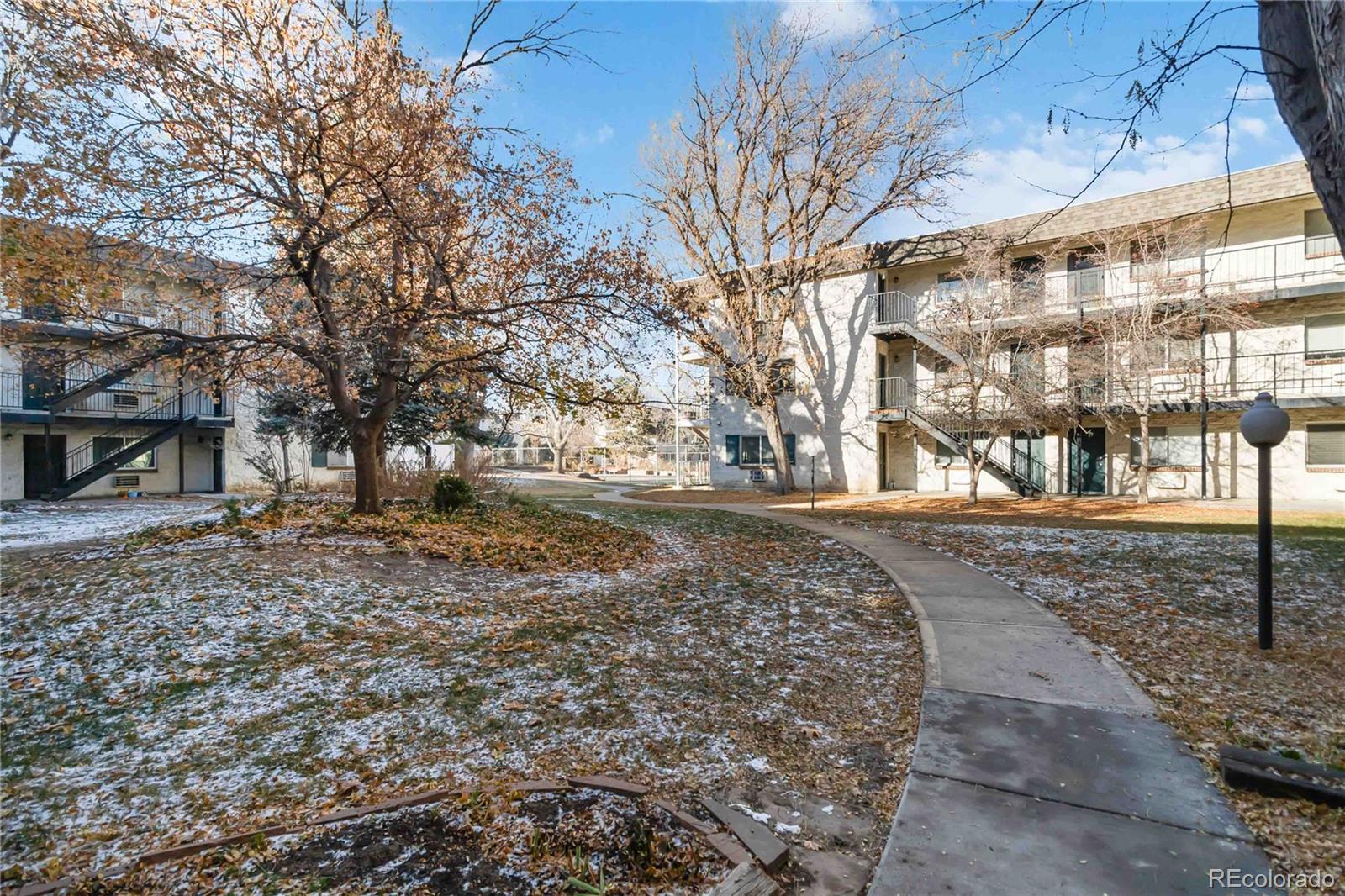 MLS Image #8 for 5995 e iliff avenue,denver, Colorado