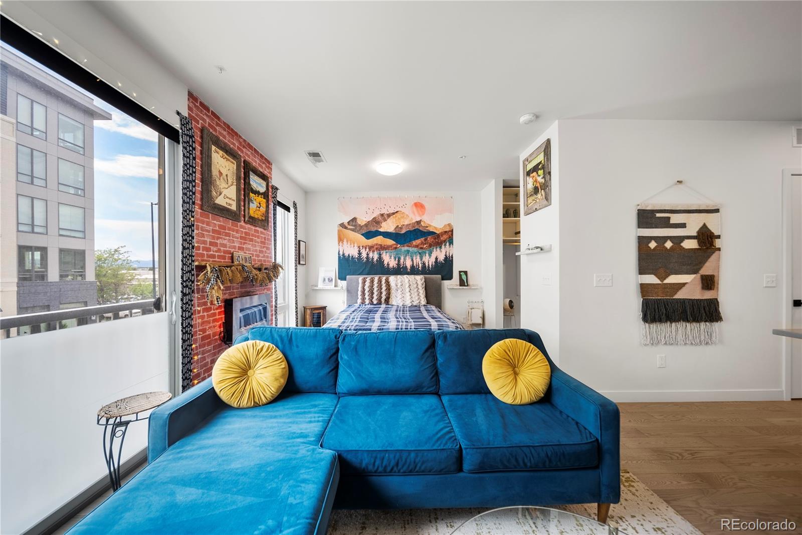 MLS Image #3 for 1898 s bannock street,denver, Colorado