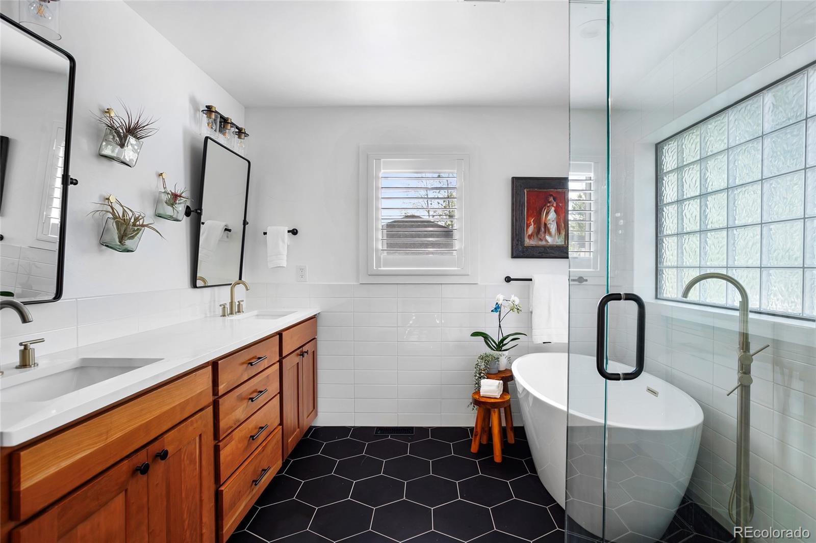 MLS Image #36 for 585 s emerson street,denver, Colorado