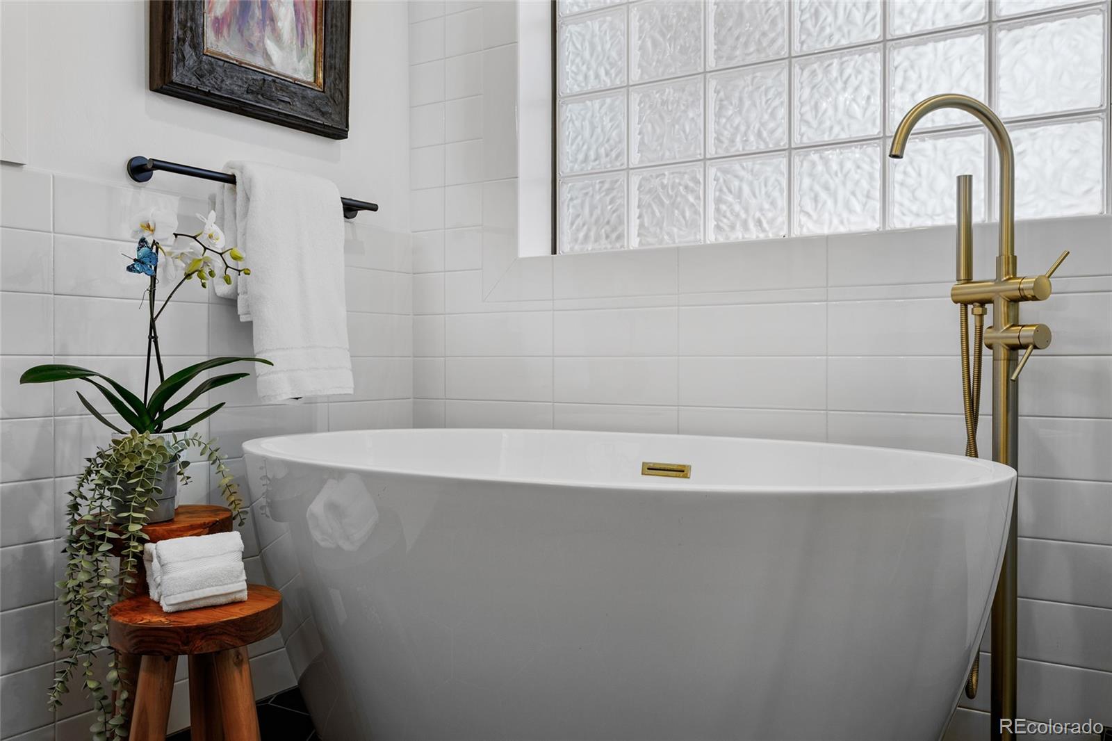 MLS Image #38 for 585 s emerson street,denver, Colorado