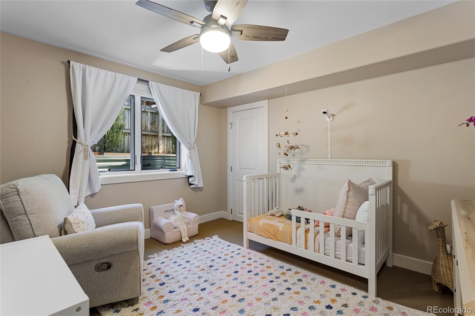 MLS Image #41 for 585 s emerson street,denver, Colorado
