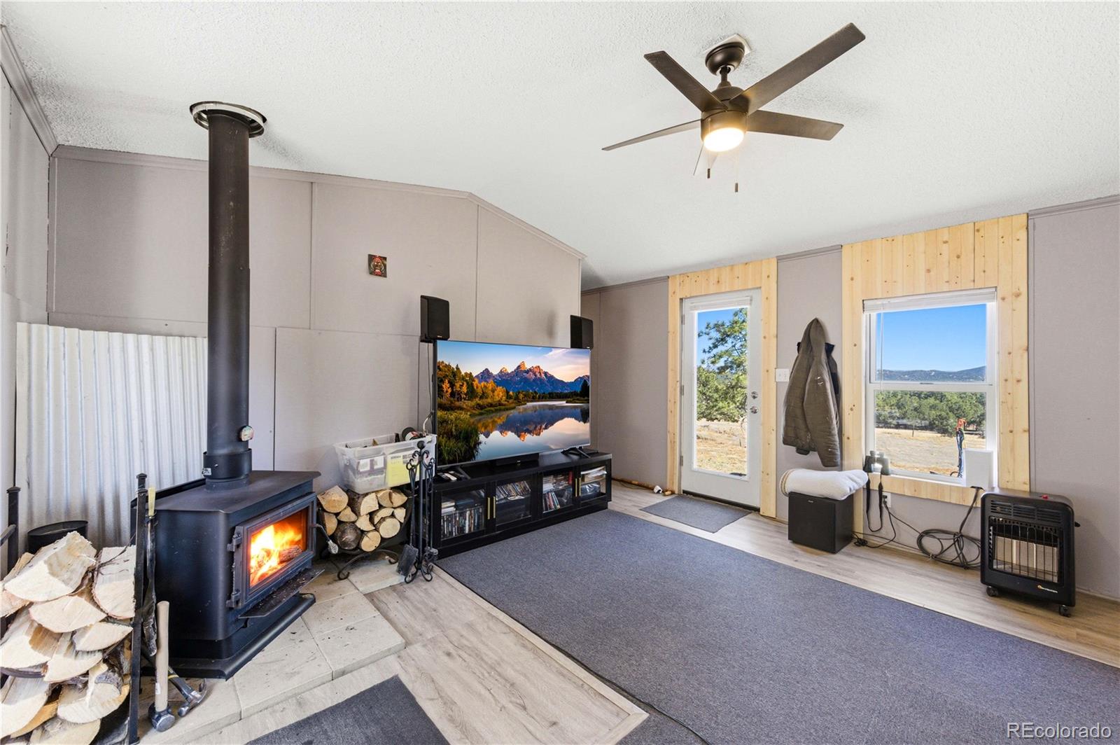 MLS Image #10 for 987  14th trail,cotopaxi, Colorado