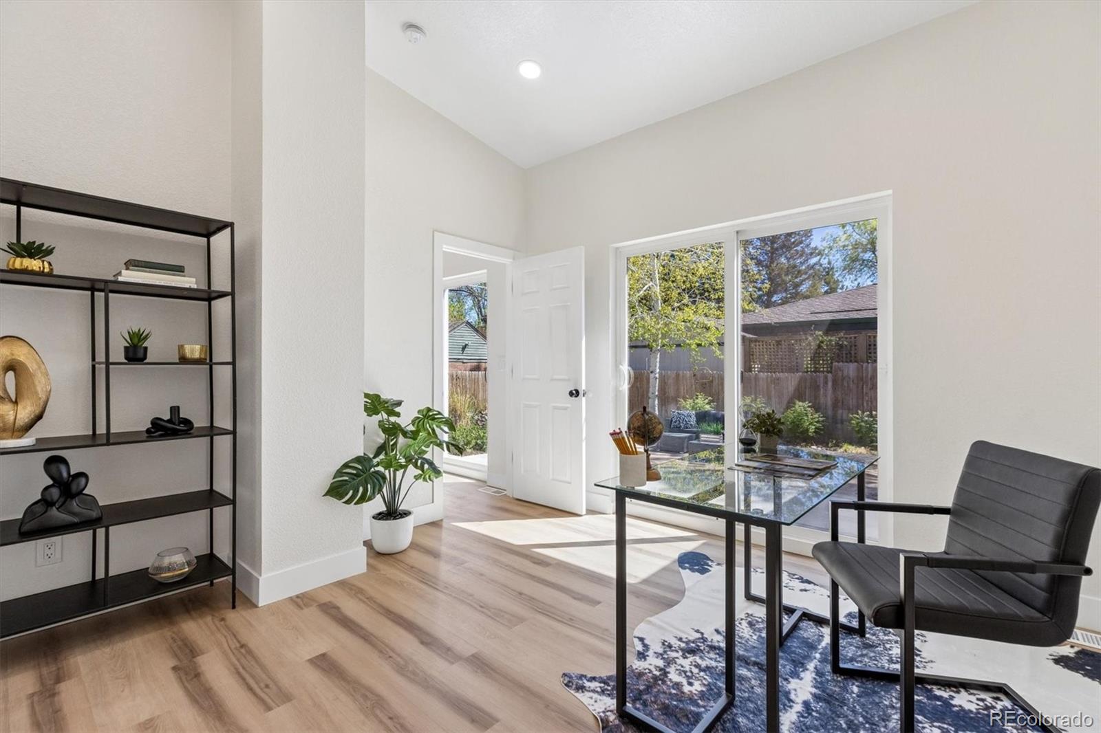 MLS Image #15 for 2260  leyden street,denver, Colorado