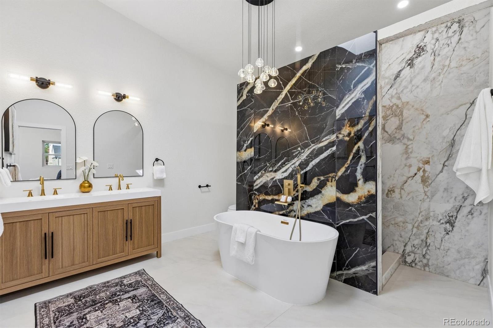MLS Image #18 for 2260  leyden street,denver, Colorado