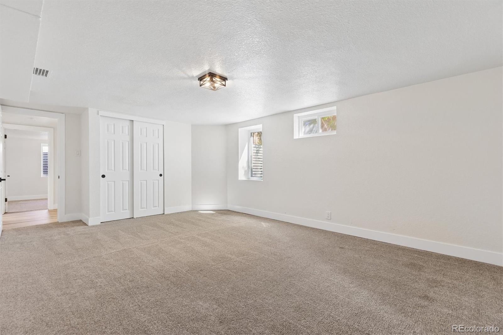 MLS Image #28 for 2260  leyden street,denver, Colorado