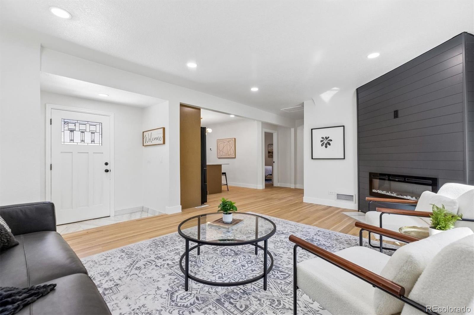 MLS Image #6 for 2260  leyden street,denver, Colorado