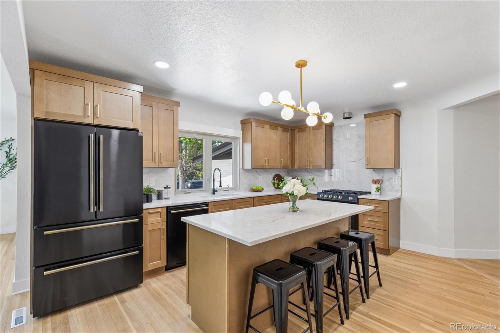 MLS Image #7 for 2260  leyden street,denver, Colorado