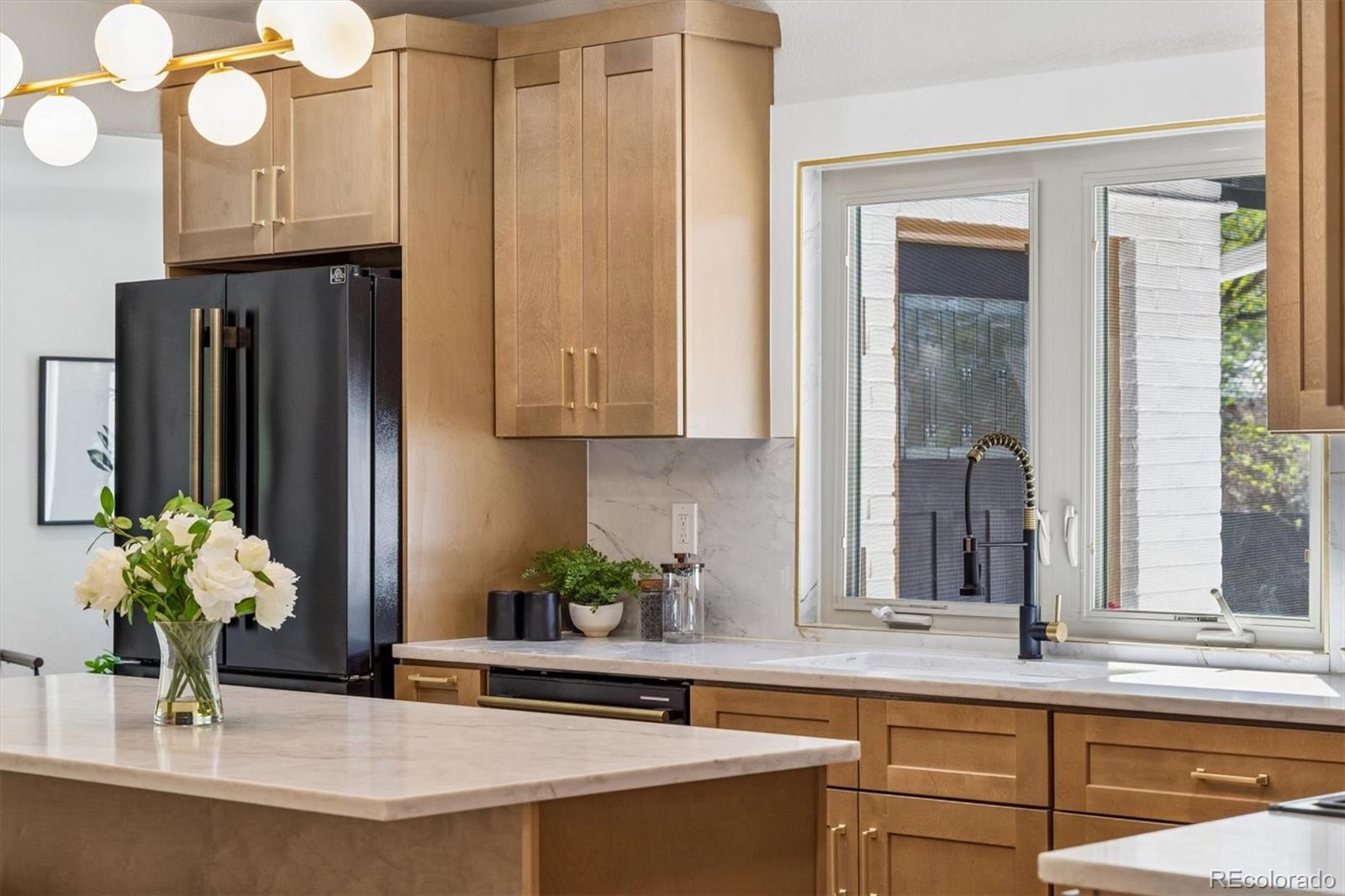 MLS Image #9 for 2260  leyden street,denver, Colorado