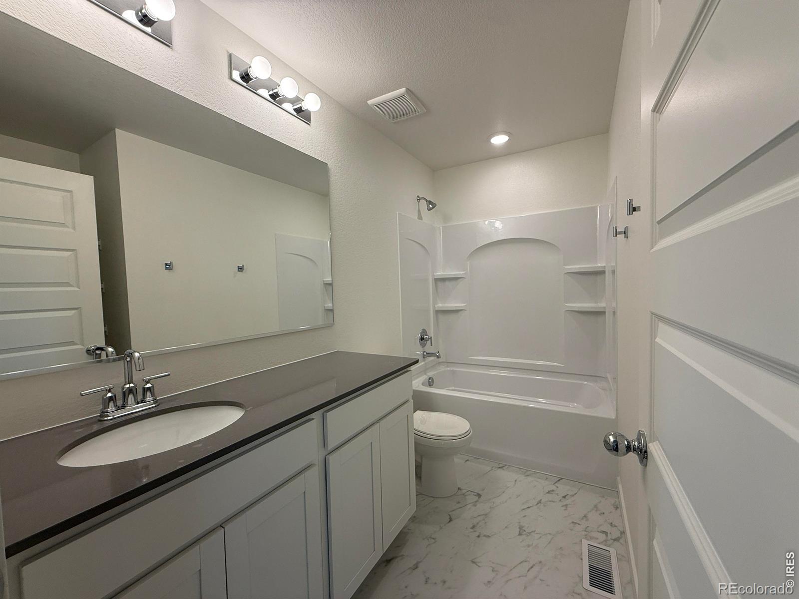 MLS Image #10 for 1871  triticale way,johnstown, Colorado