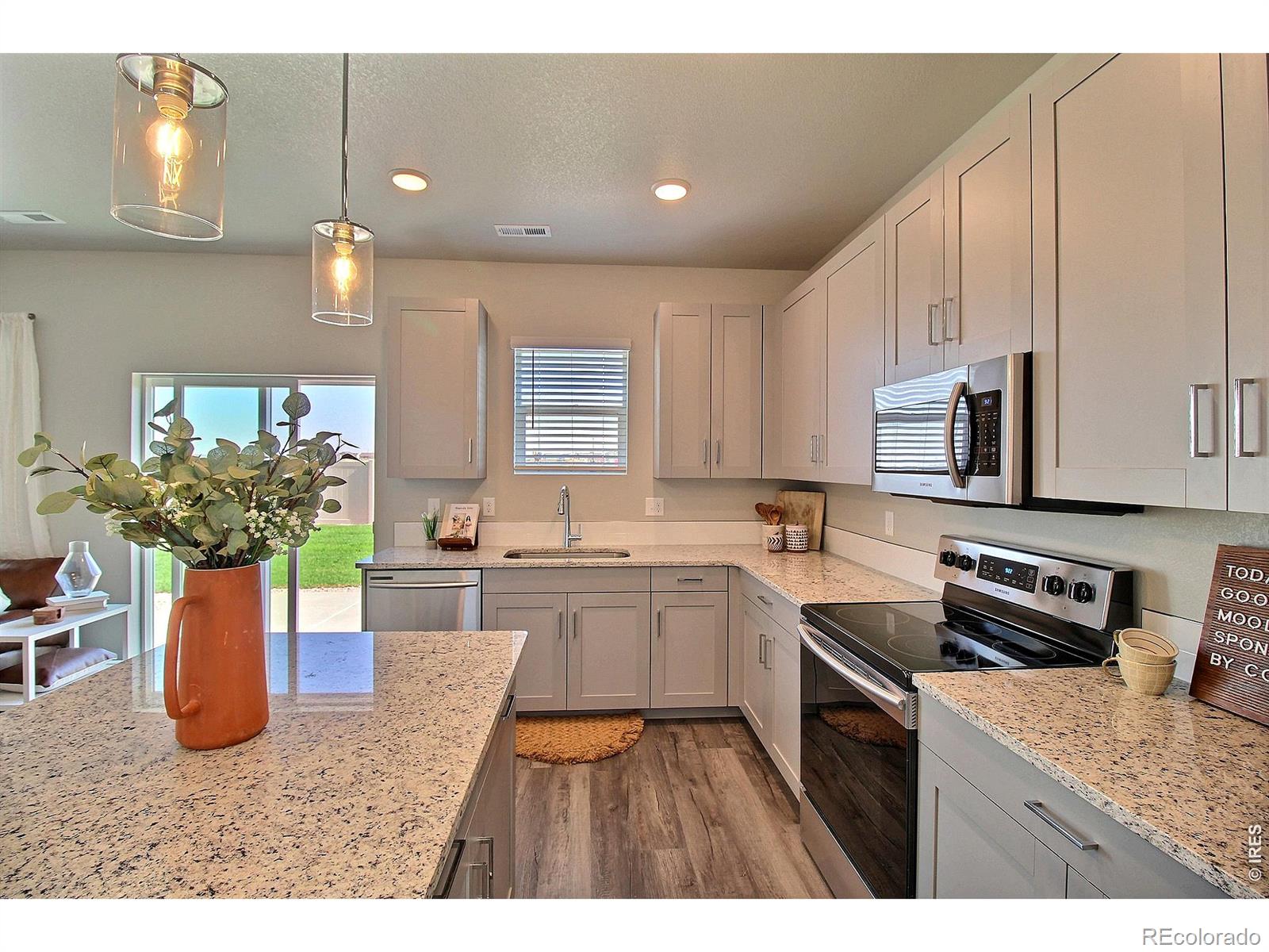 MLS Image #18 for 1871  triticale way,johnstown, Colorado