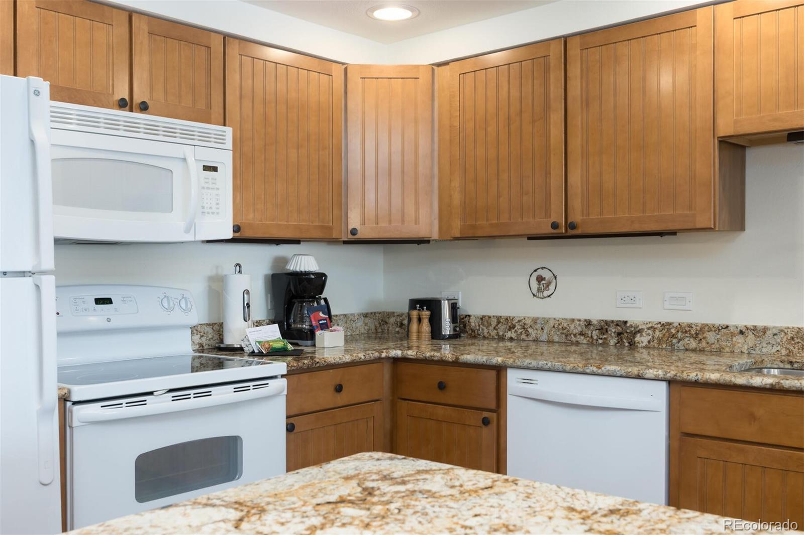 MLS Image #14 for 21650  us highway 6 ,dillon, Colorado