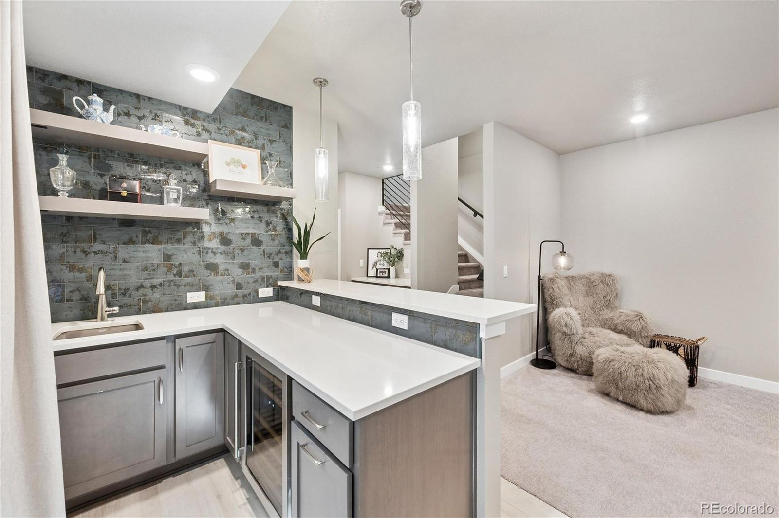MLS Image #27 for 1331 s logan street,denver, Colorado