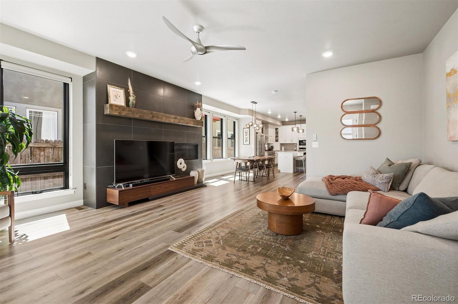 MLS Image #3 for 1331 s logan street,denver, Colorado