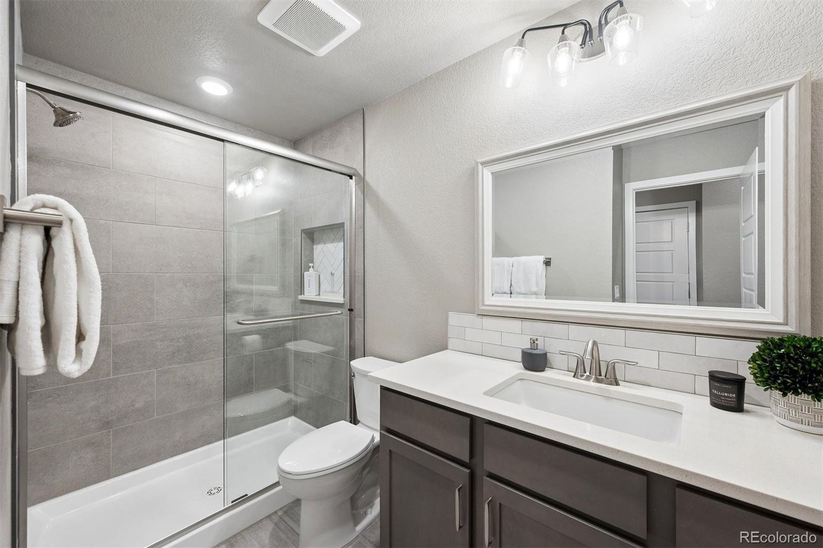 MLS Image #31 for 1331 s logan street,denver, Colorado