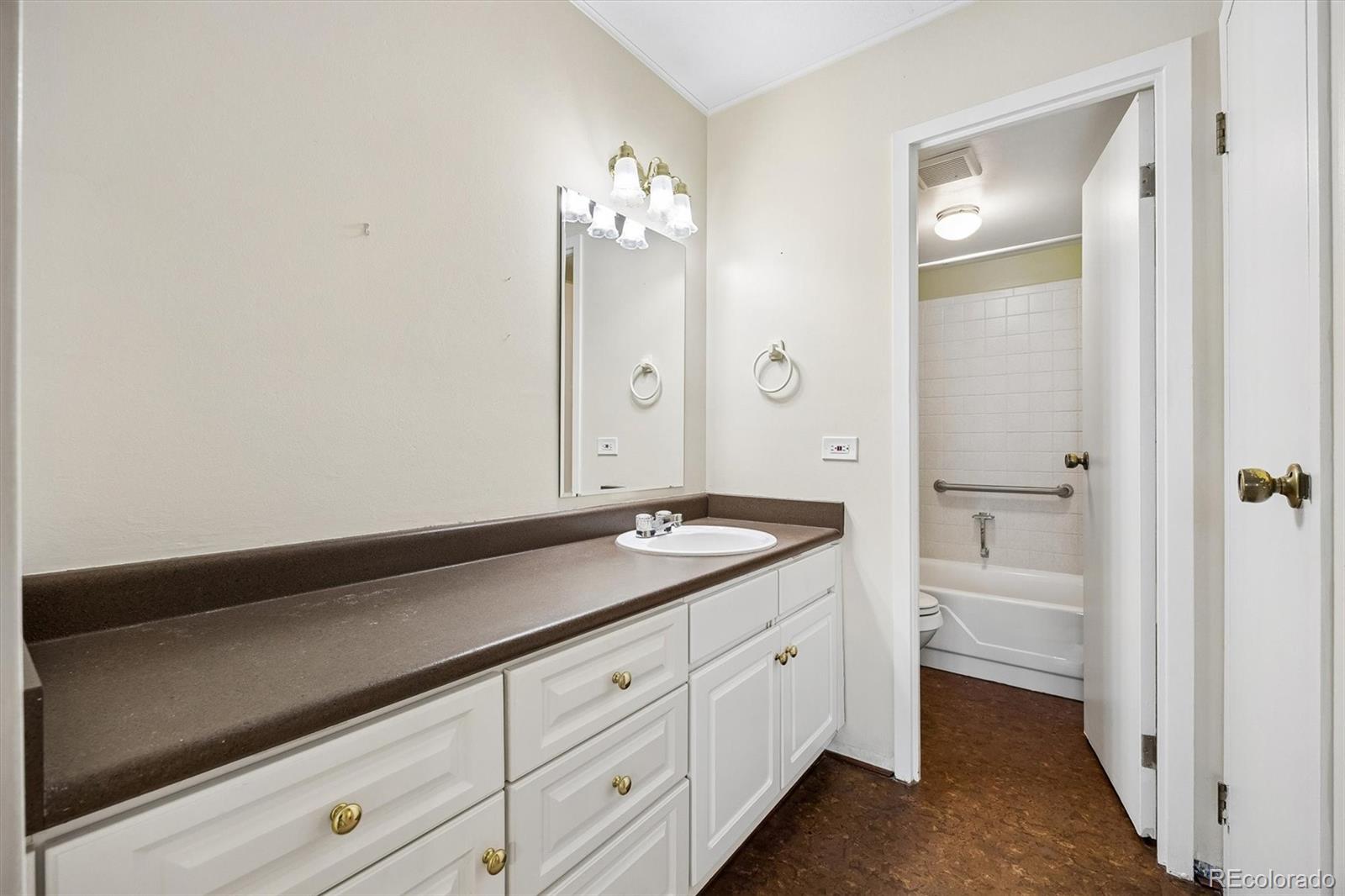 MLS Image #13 for 7801 w 35th avenue,wheat ridge, Colorado