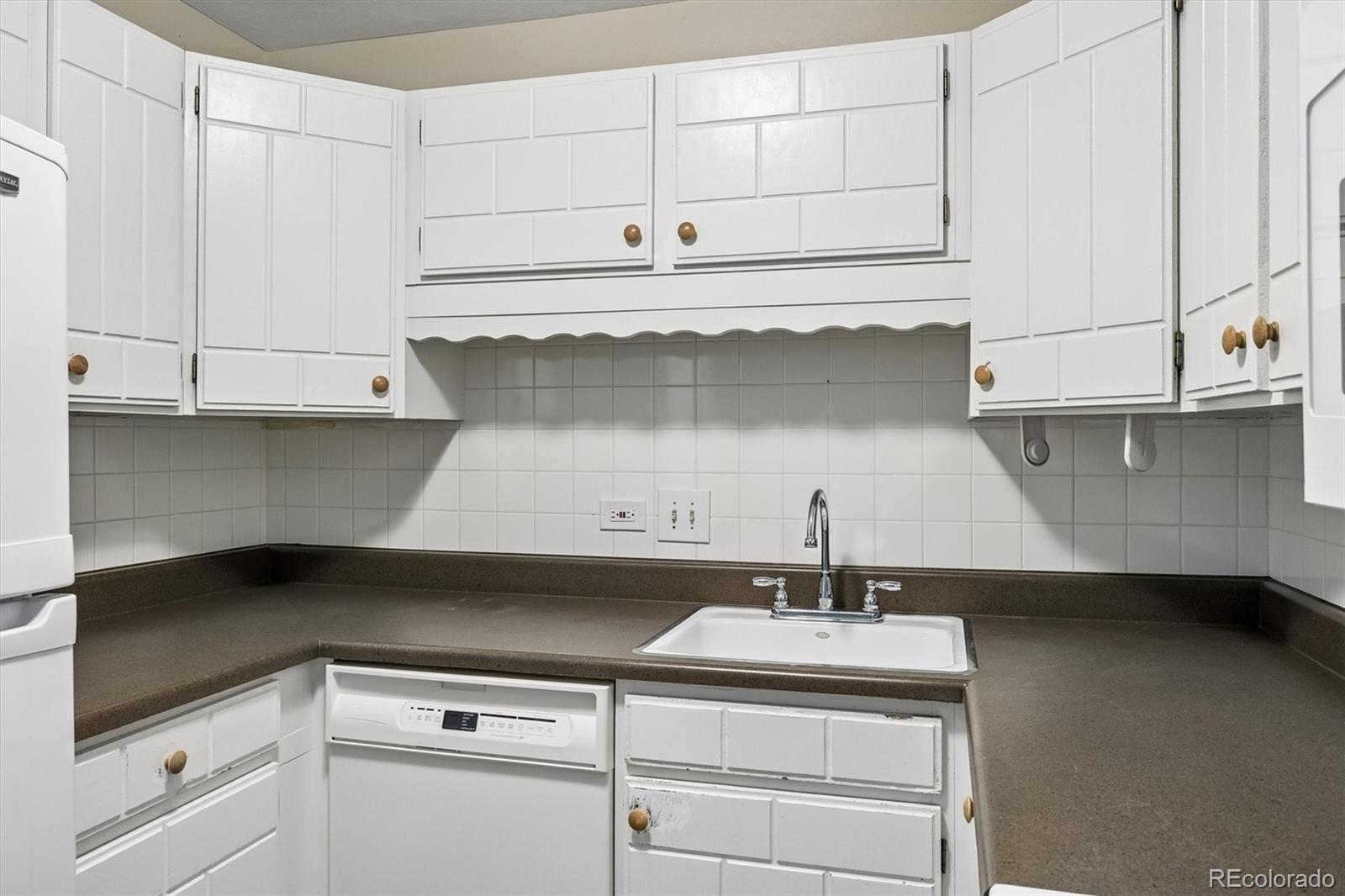 MLS Image #4 for 7801 w 35th avenue,wheat ridge, Colorado