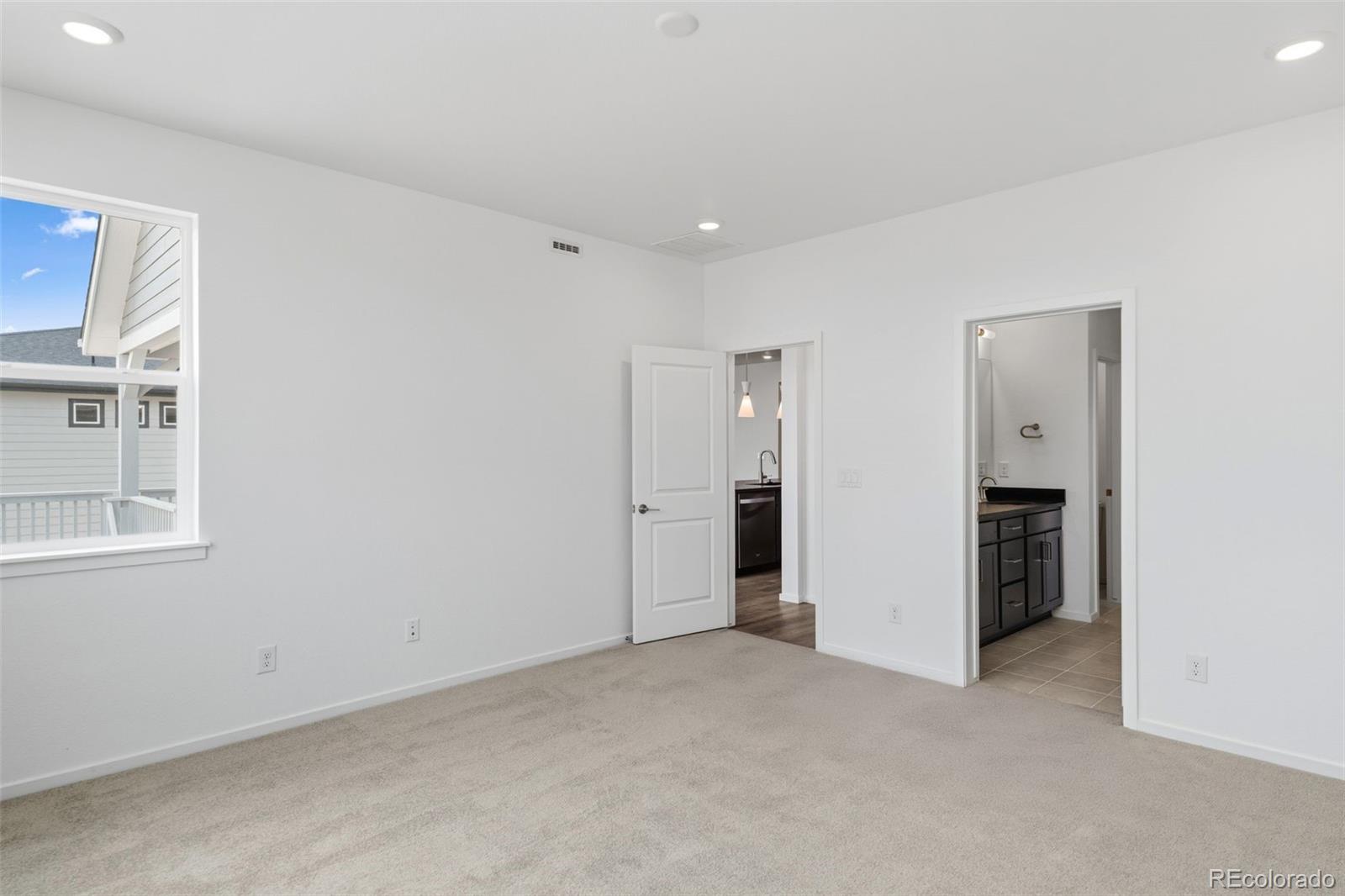 MLS Image #12 for 703  pershing point,elizabeth, Colorado