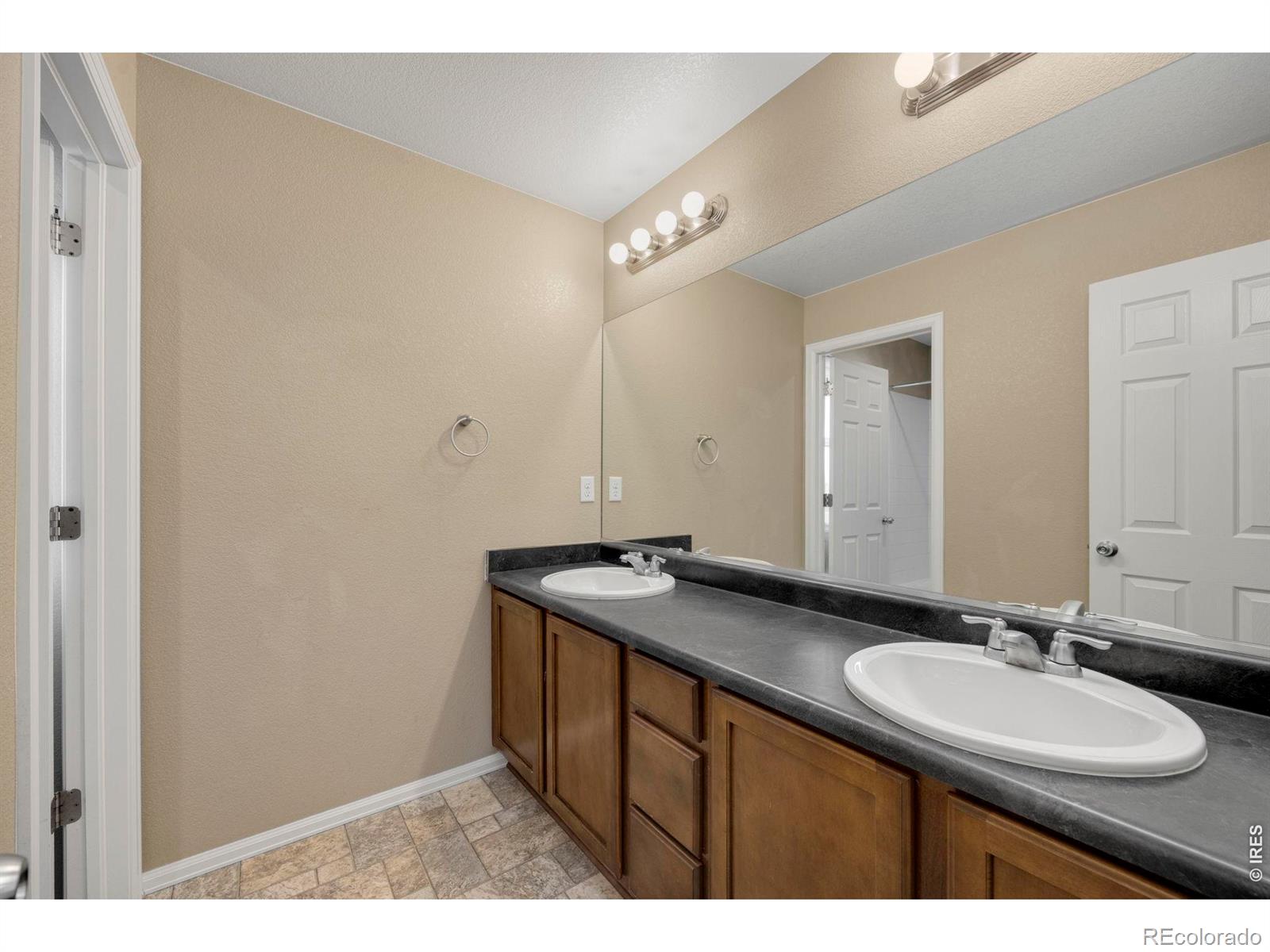 MLS Image #33 for 1555  benfleet court,windsor, Colorado