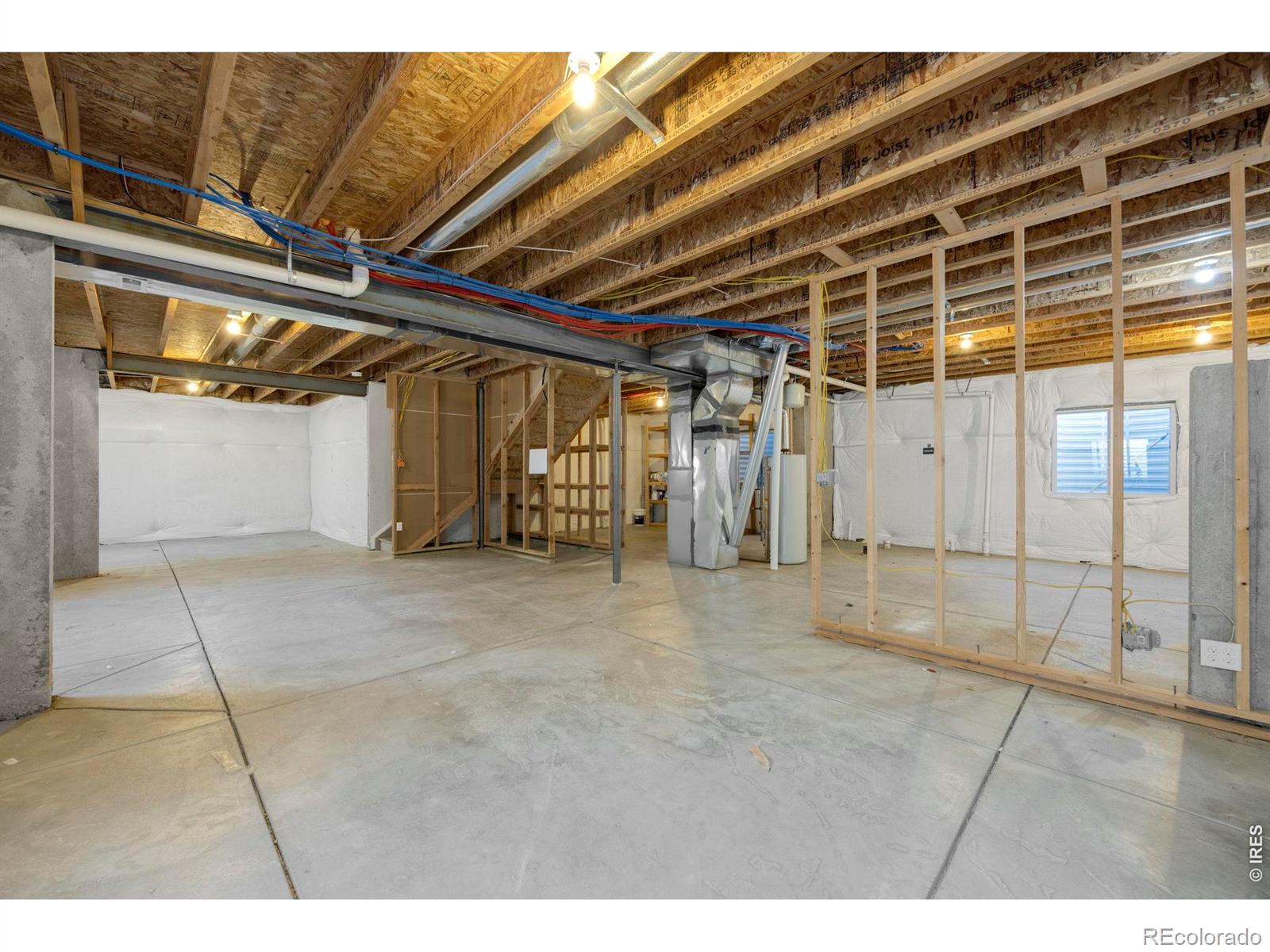 MLS Image #39 for 1555  benfleet court,windsor, Colorado