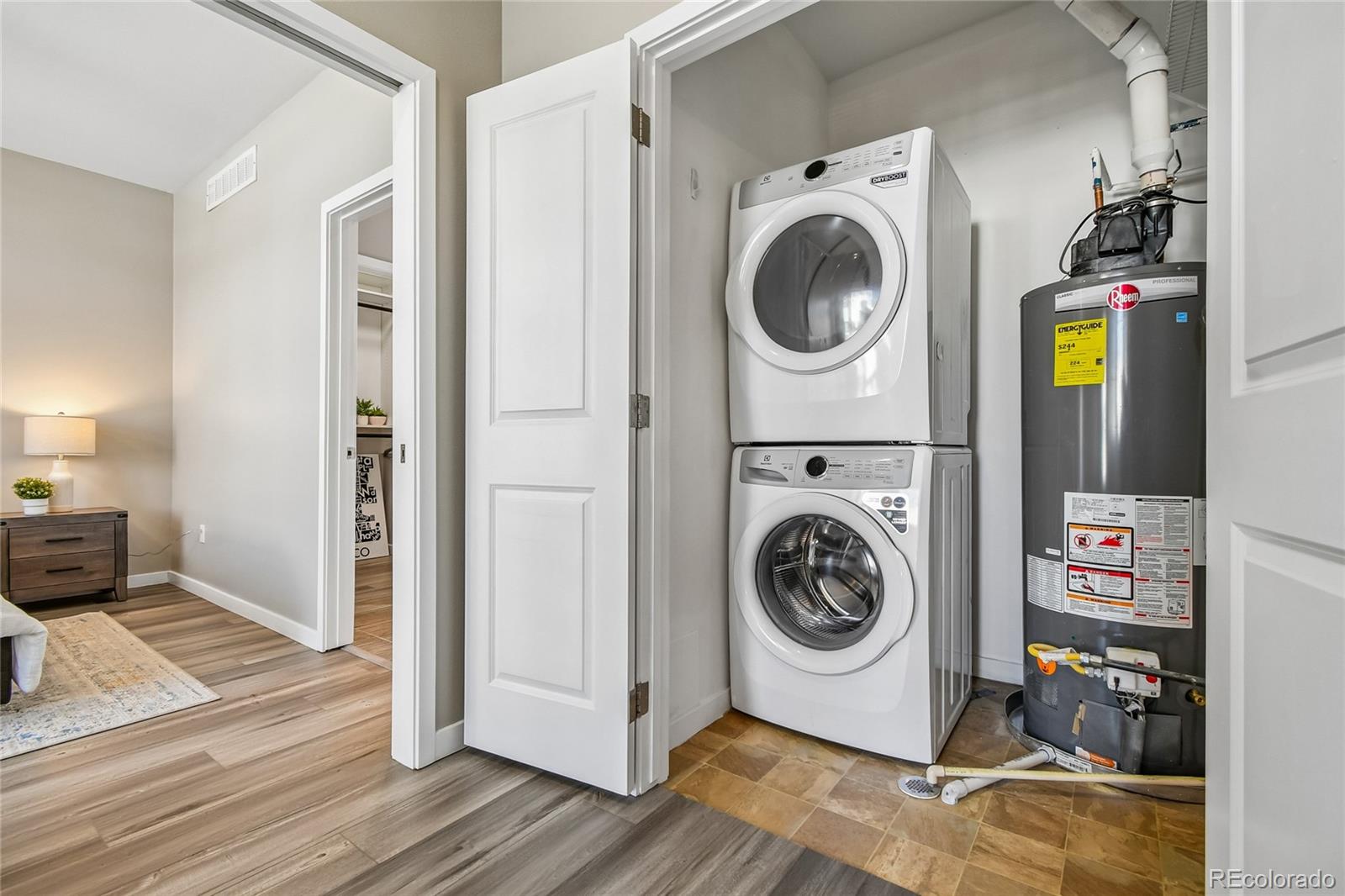 MLS Image #15 for 2327  glenarm place 2,denver, Colorado