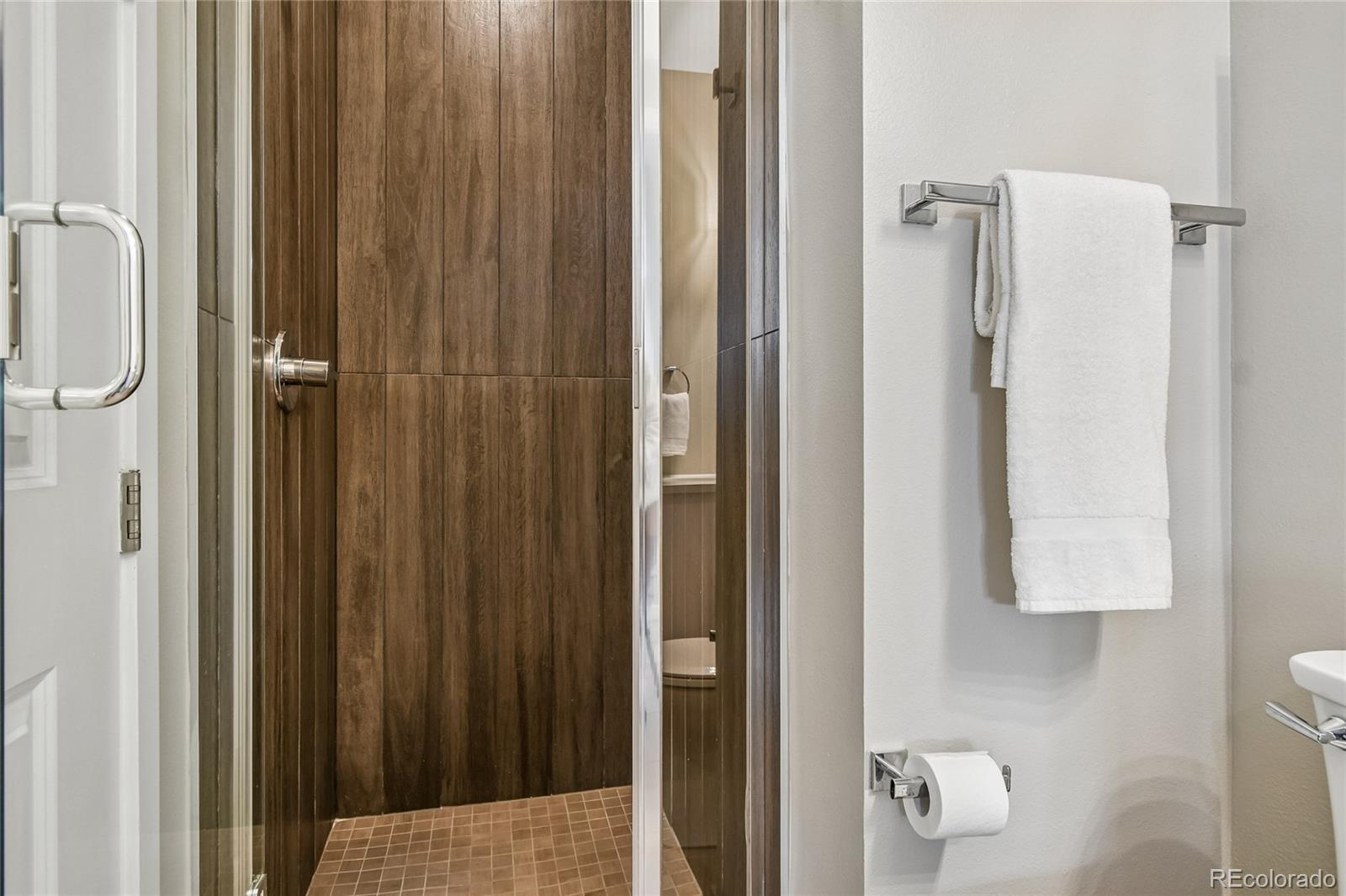 MLS Image #19 for 2327  glenarm place 2,denver, Colorado