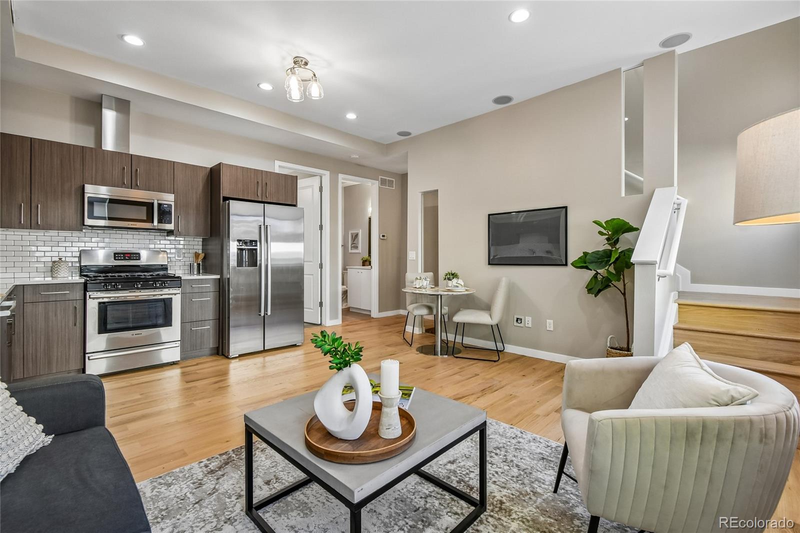 MLS Image #2 for 2327  glenarm place 2,denver, Colorado