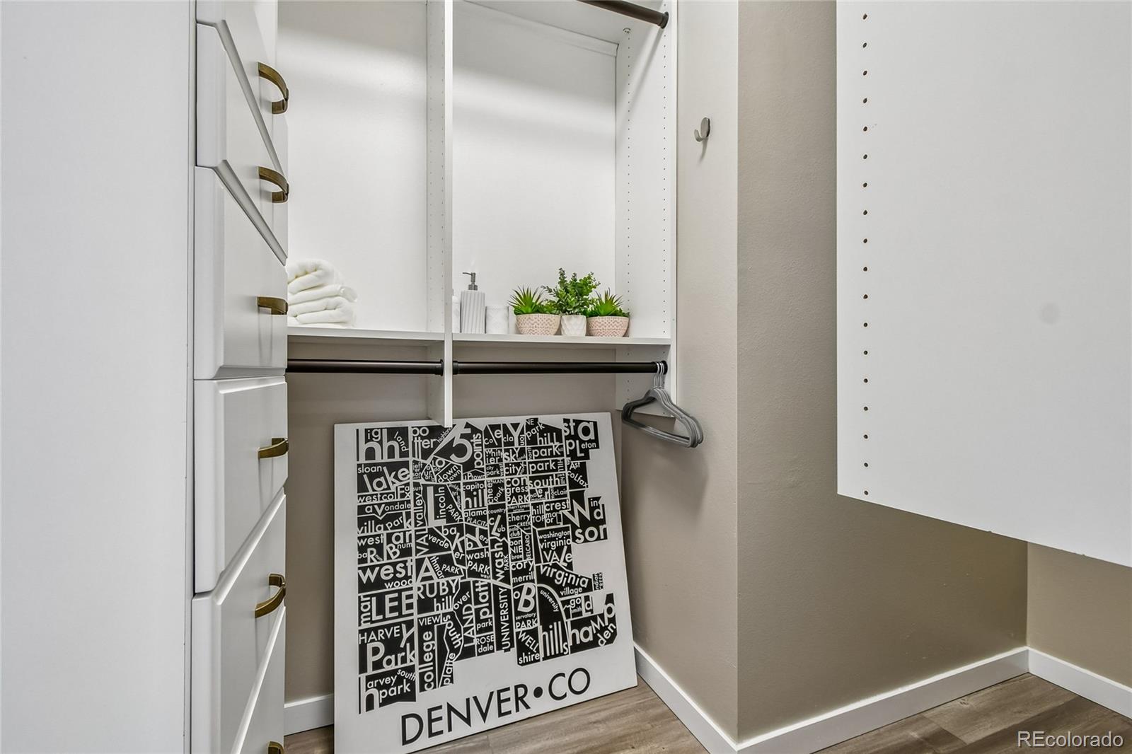 MLS Image #9 for 2327  glenarm place 2,denver, Colorado