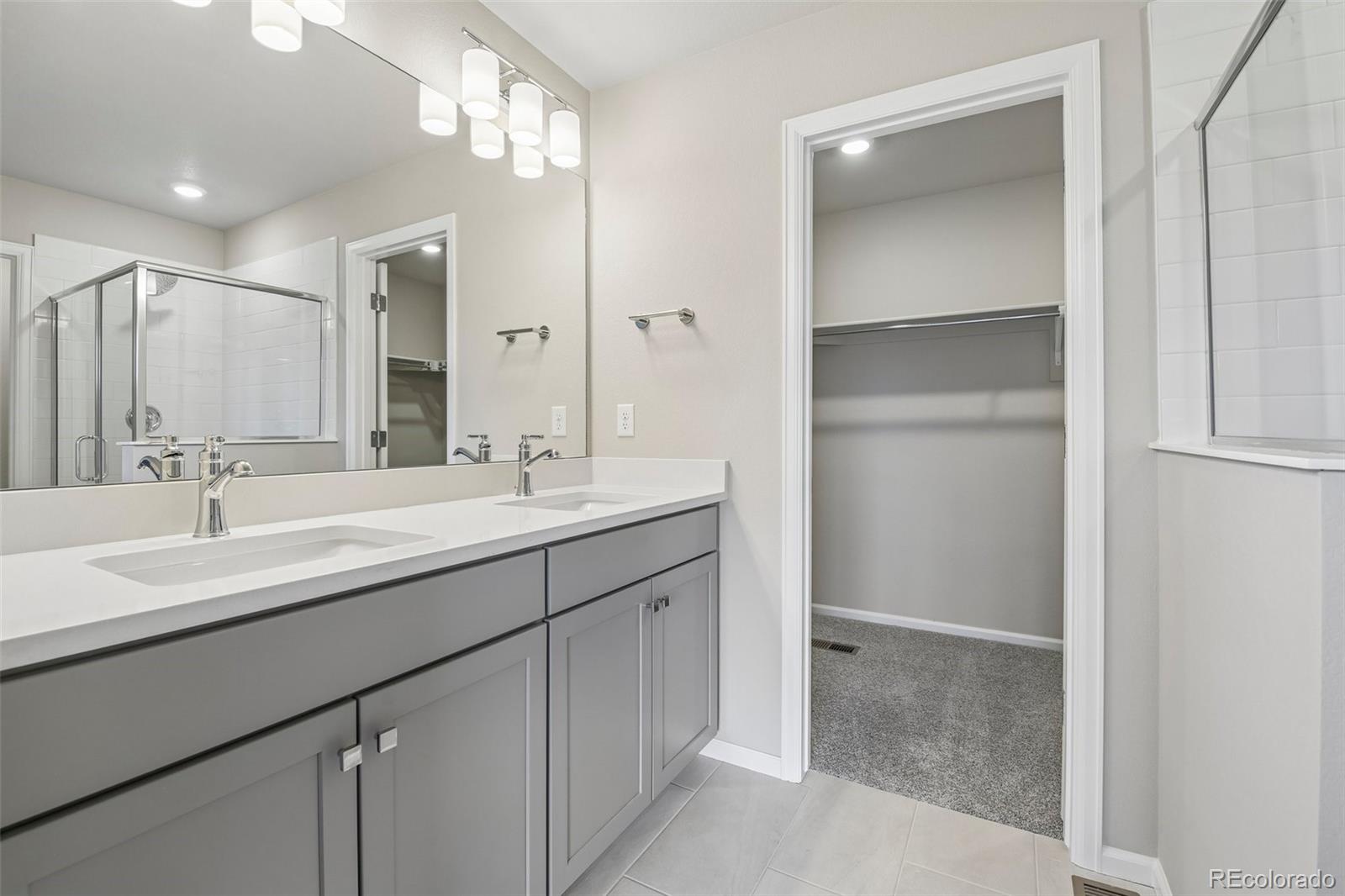MLS Image #11 for 21313 e 63rd drive,aurora, Colorado