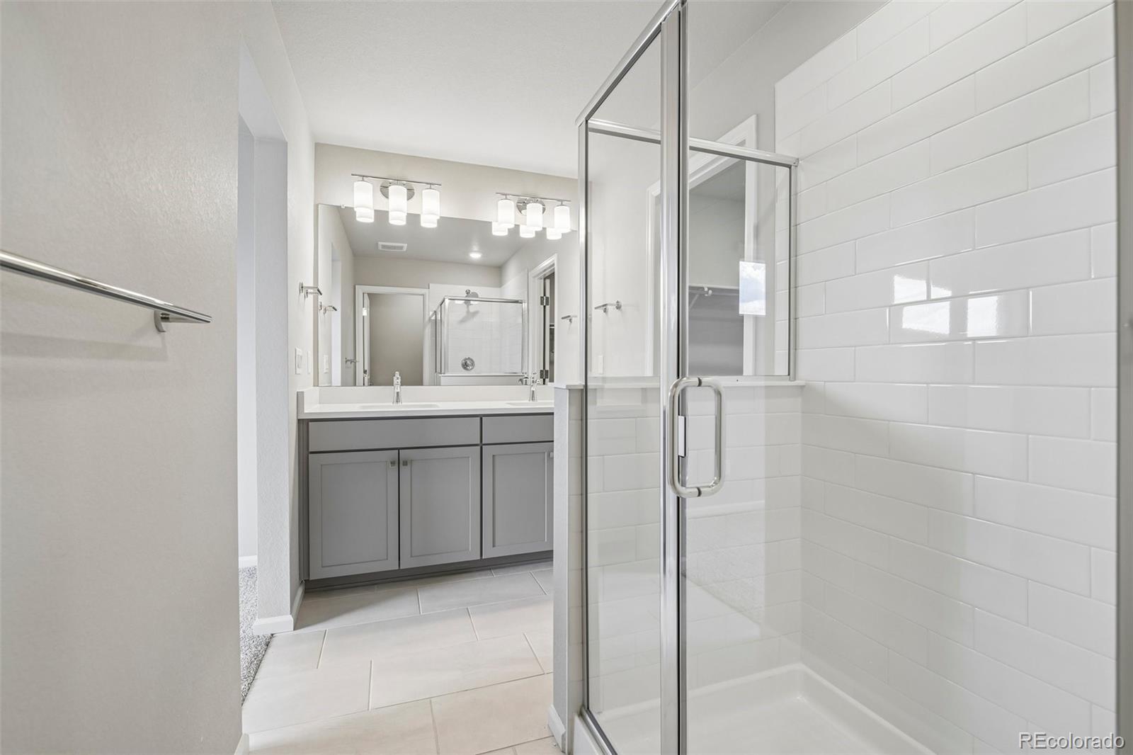 MLS Image #12 for 21313 e 63rd drive,aurora, Colorado