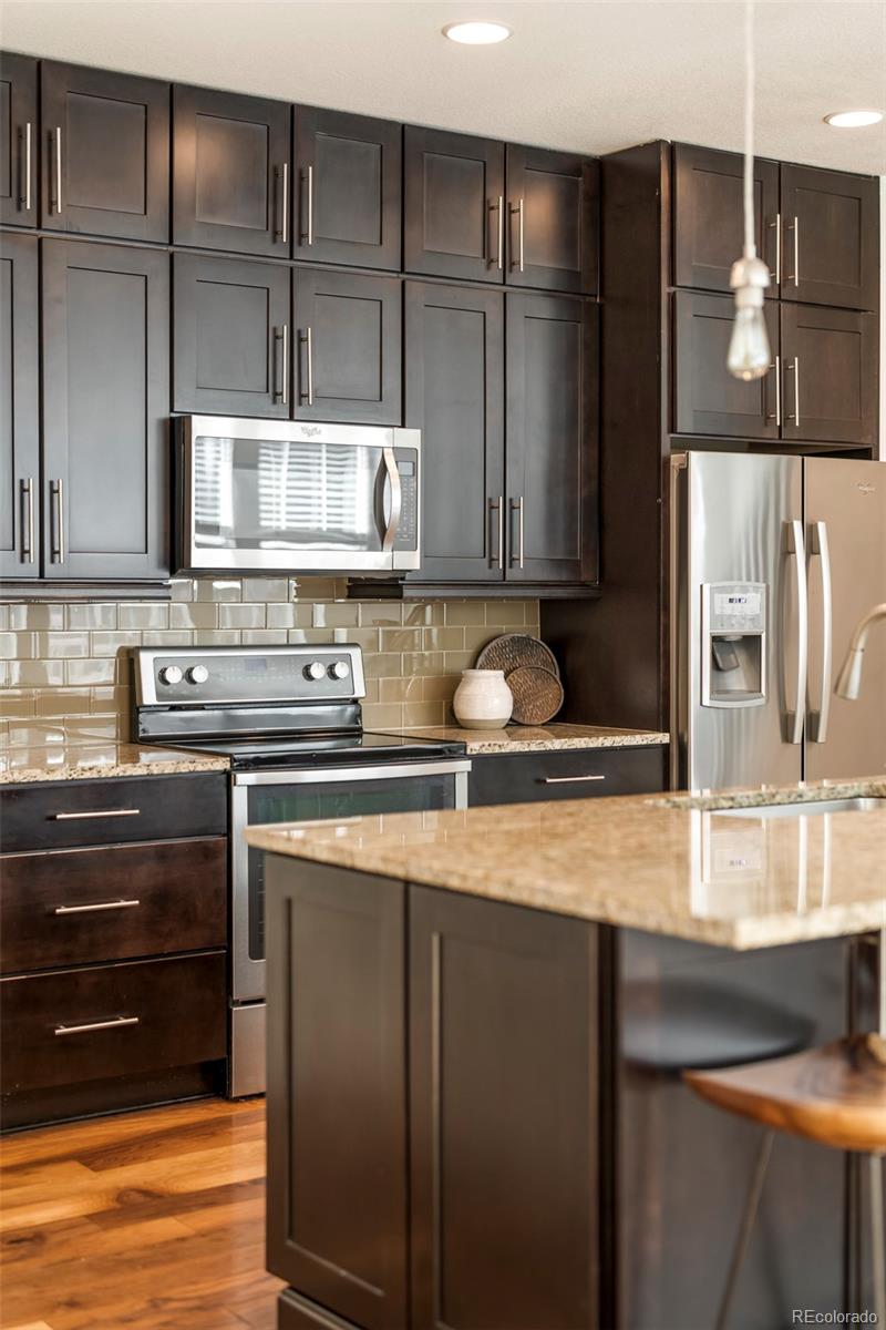 MLS Image #5 for 11045 e 28th place,denver, Colorado