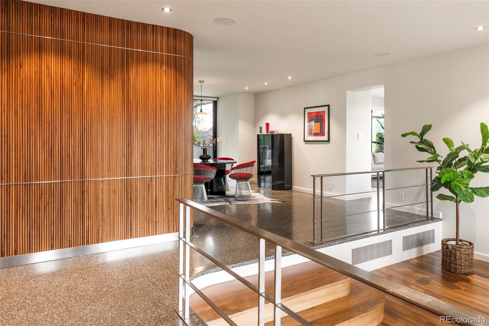 MLS Image #10 for 801 s ellipse way,denver, Colorado