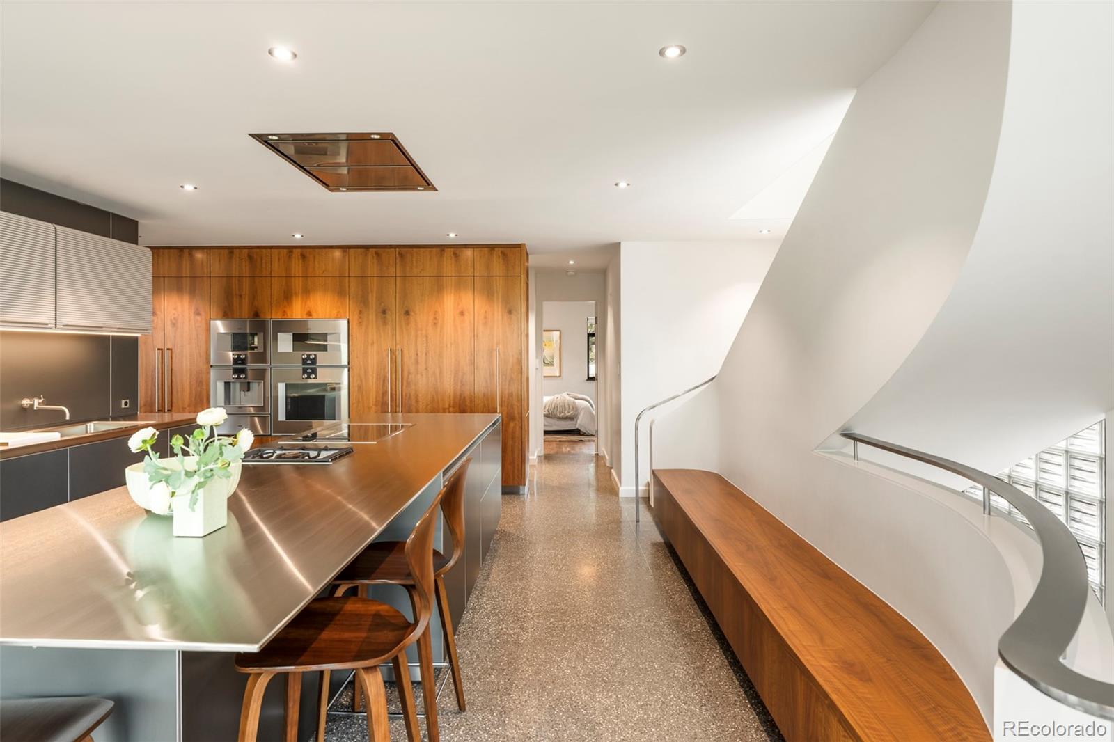 MLS Image #19 for 801 s ellipse way,denver, Colorado