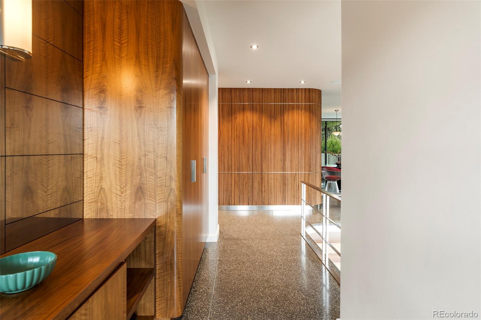 MLS Image #4 for 801 s ellipse way,denver, Colorado