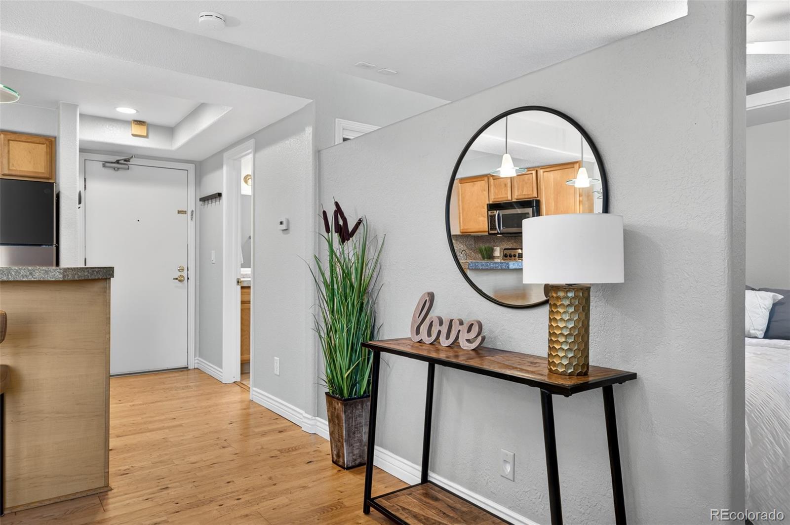 MLS Image #13 for 1833 n williams street,denver, Colorado