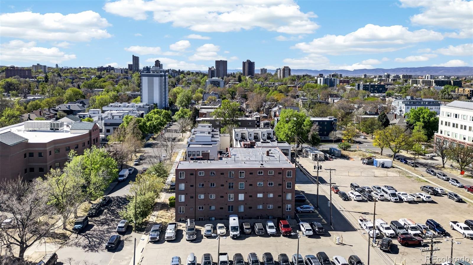 MLS Image #4 for 1833 n williams street,denver, Colorado