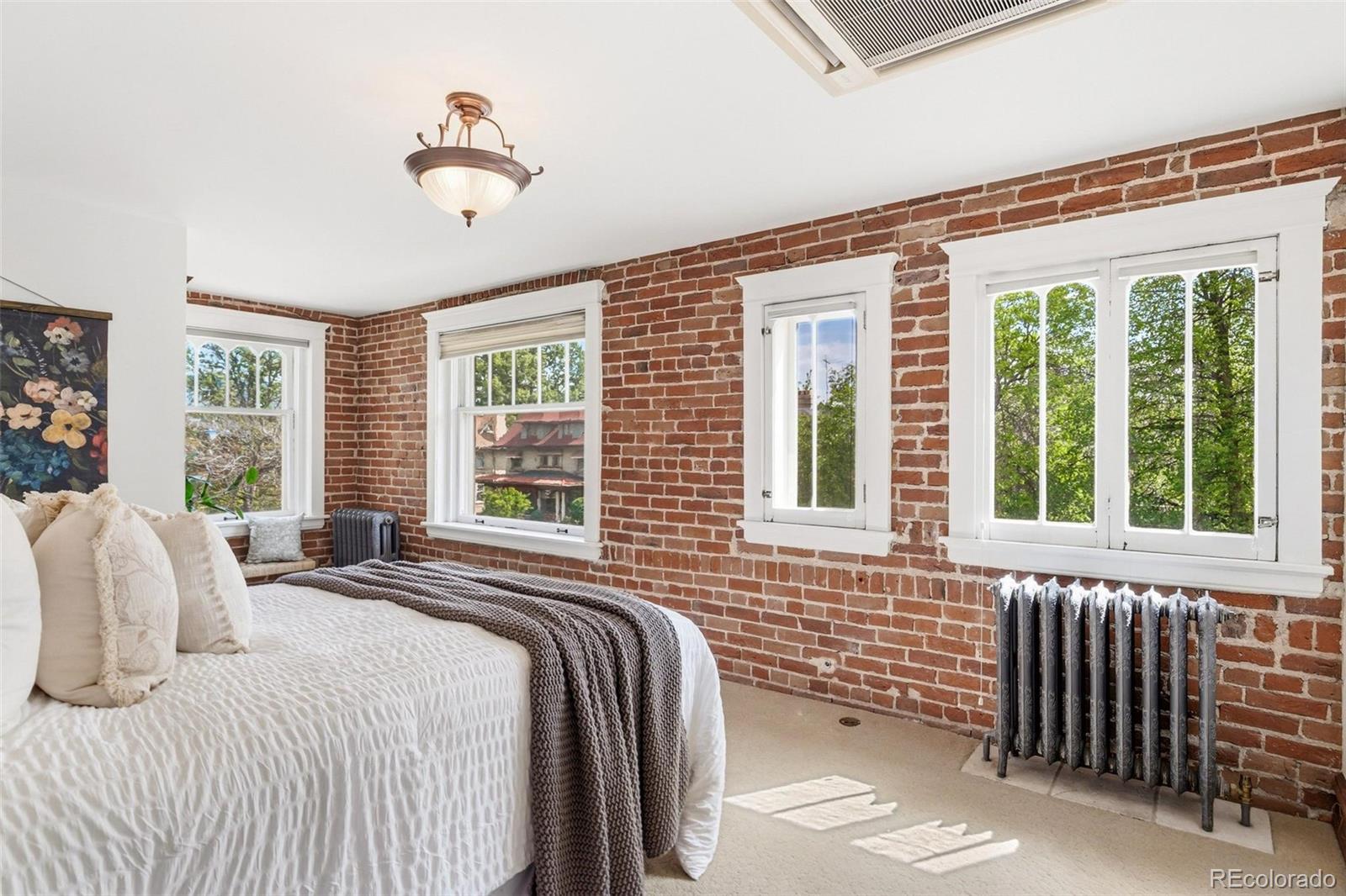 MLS Image #14 for 1401  madison street,denver, Colorado