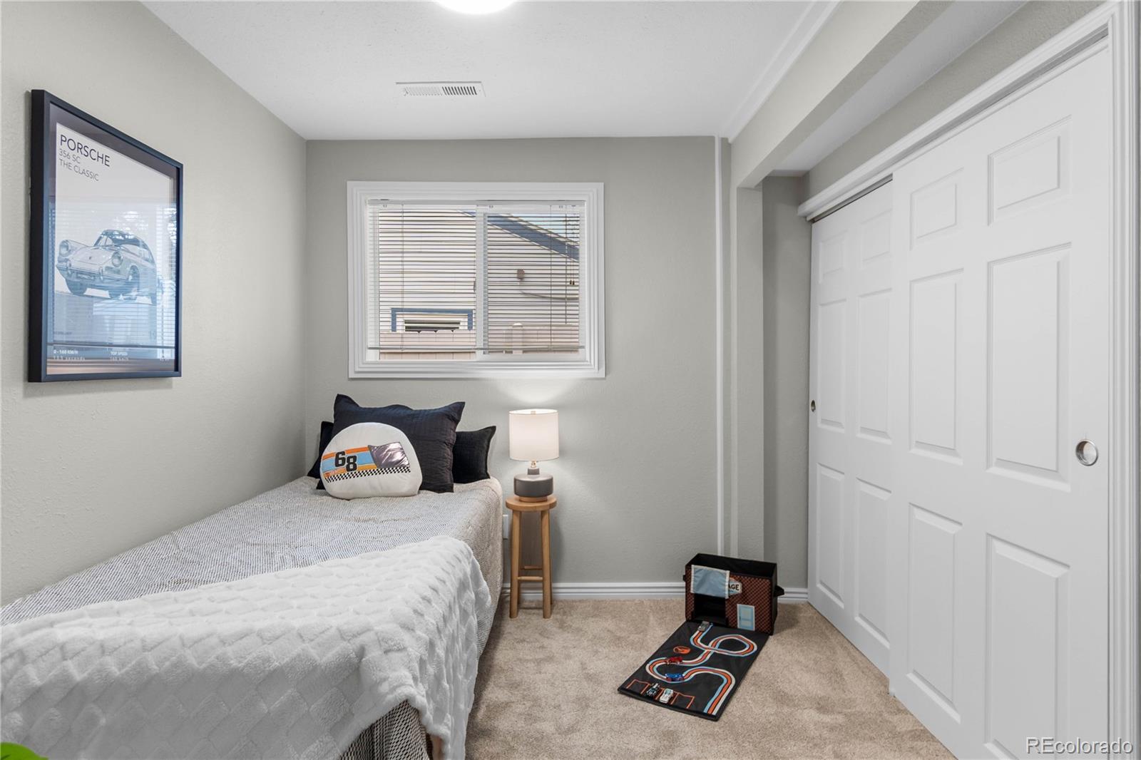 MLS Image #22 for 3056 s grape way,denver, Colorado