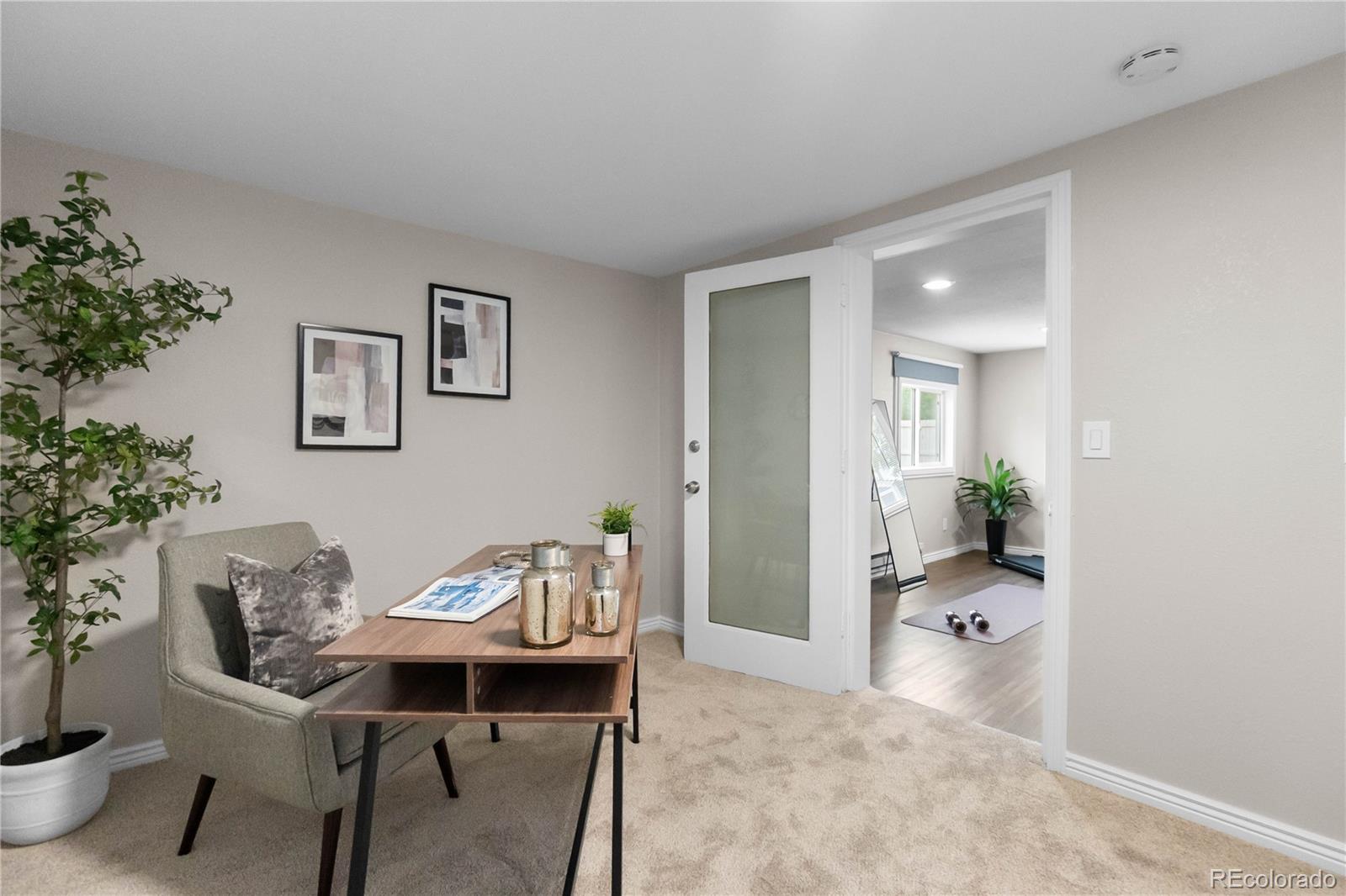 MLS Image #33 for 3056 s grape way,denver, Colorado