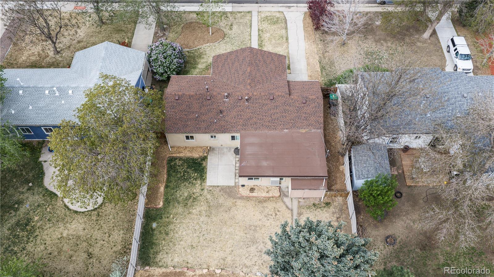 MLS Image #40 for 3056 s grape way,denver, Colorado
