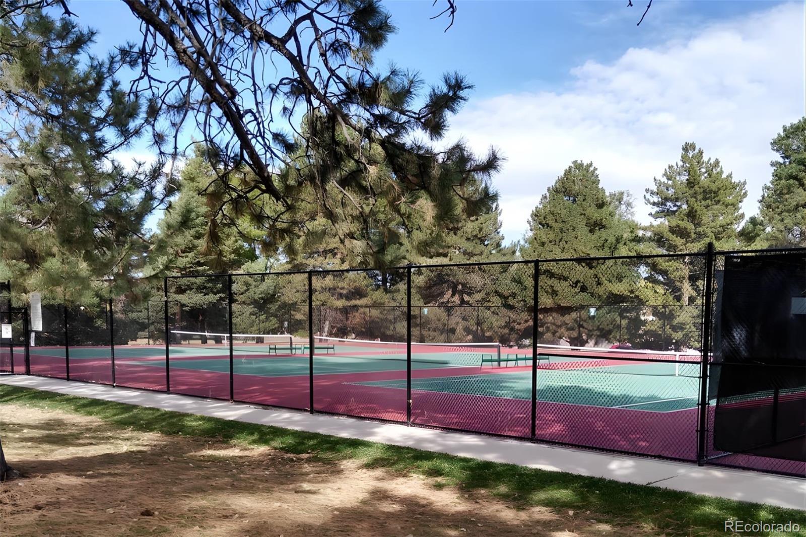 MLS Image #49 for 3056 s grape way,denver, Colorado